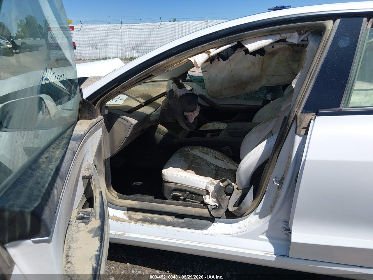 2025 TESLA MODEL 3 LONG RANGE ALL-WHEEL DRIVE · 5/10