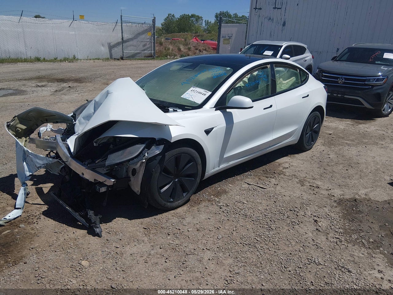 2025 TESLA MODEL 3 LONG RANGE ALL-WHEEL DRIVE · 2/10