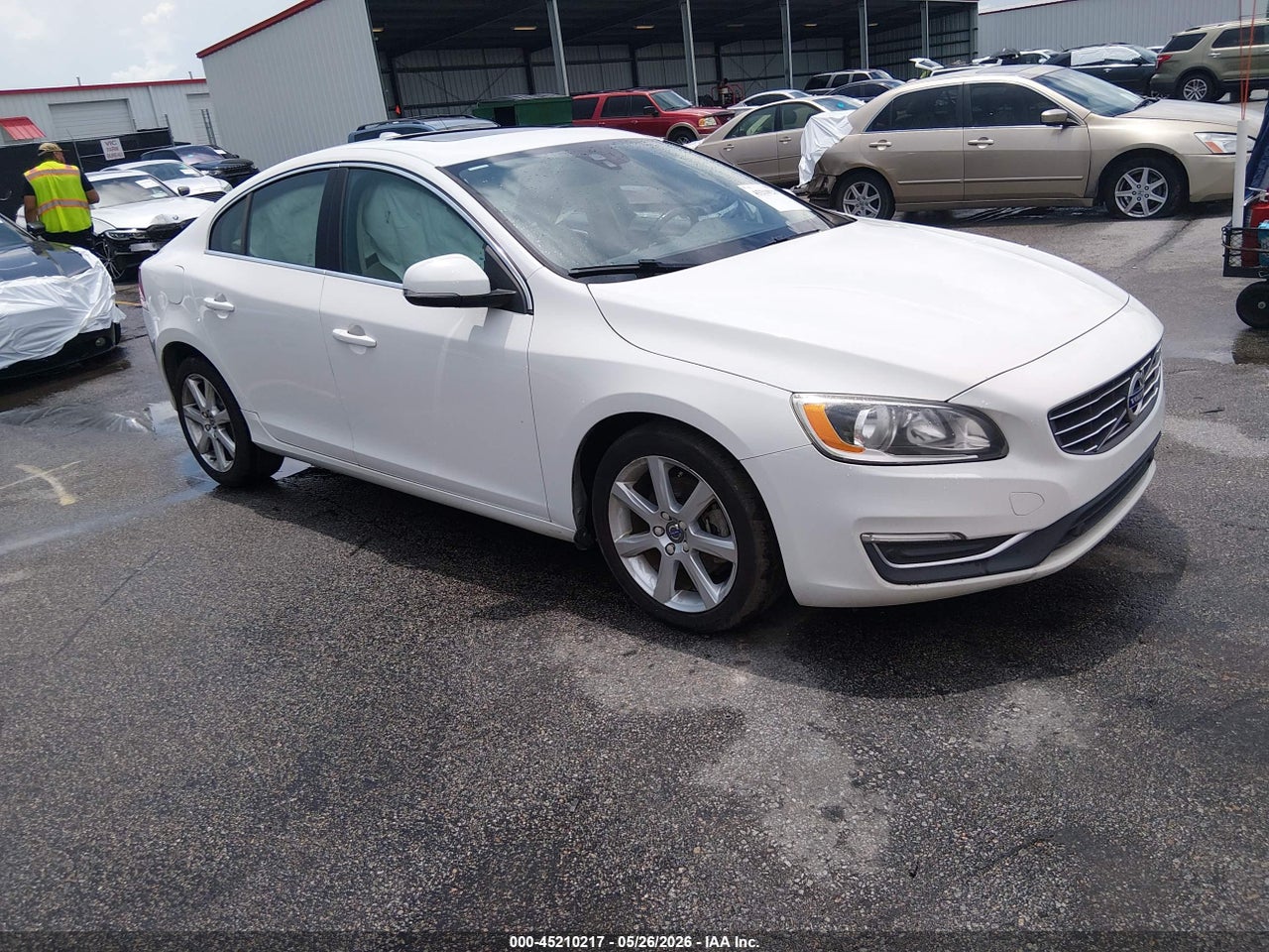 YV126MFK5G2****** · 2016 VOLVO S60 T5 DRIVE-E PREMIER