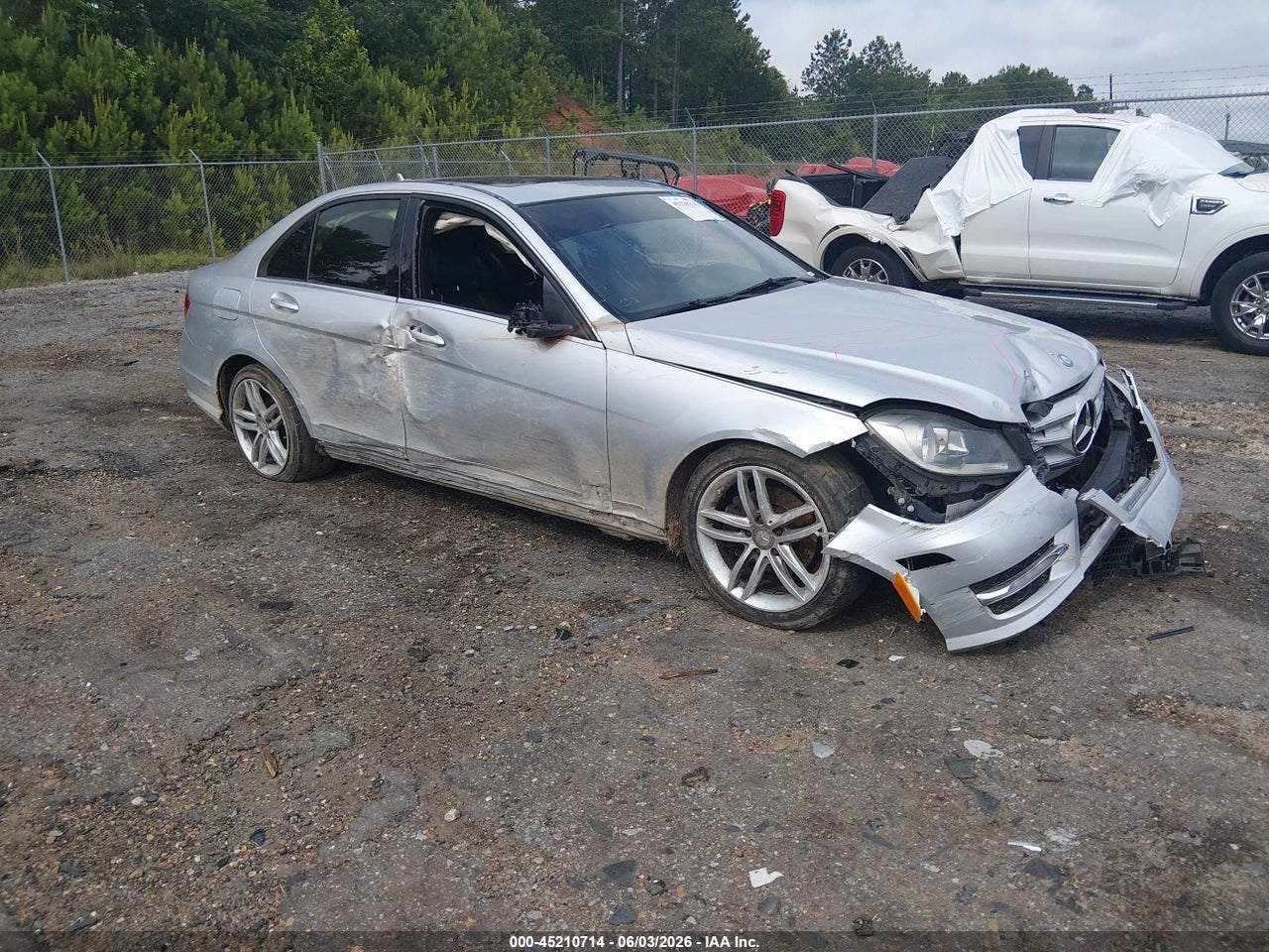 WDDGF8BB3CR****** · 2012 MERCEDES-BENZ C 300 LUXURY 4MATIC/SPORT 4MATIC