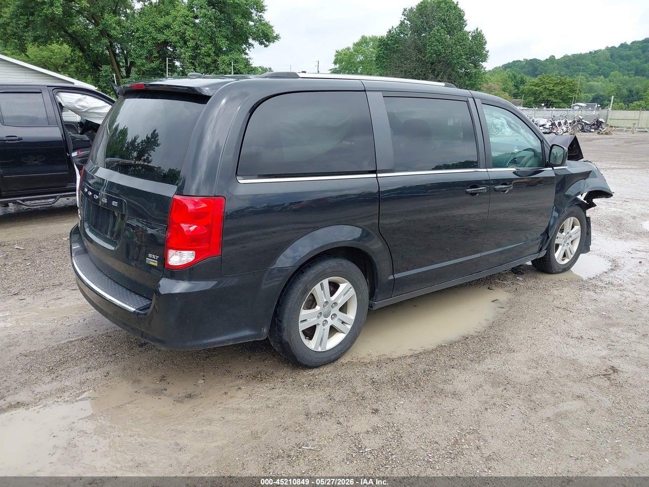 2019 DODGE GRAND CARAVAN SXT · 4/11