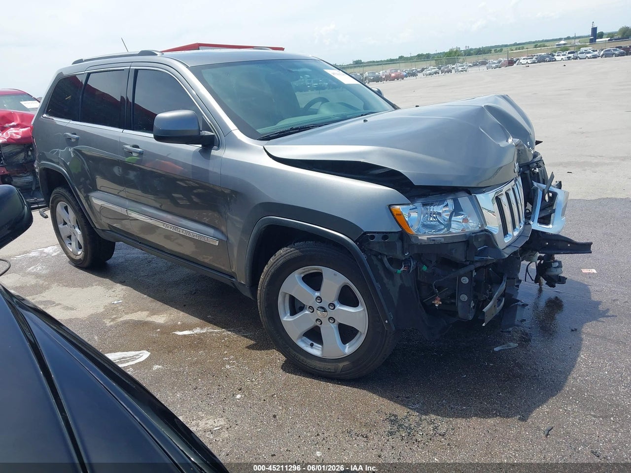 1C4RJFAG9DC****** · 2013 JEEP GRAND CHEROKEE LAREDO