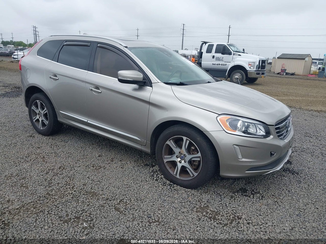 YV4902RK9F2****** · 2015 VOLVO XC60 T6