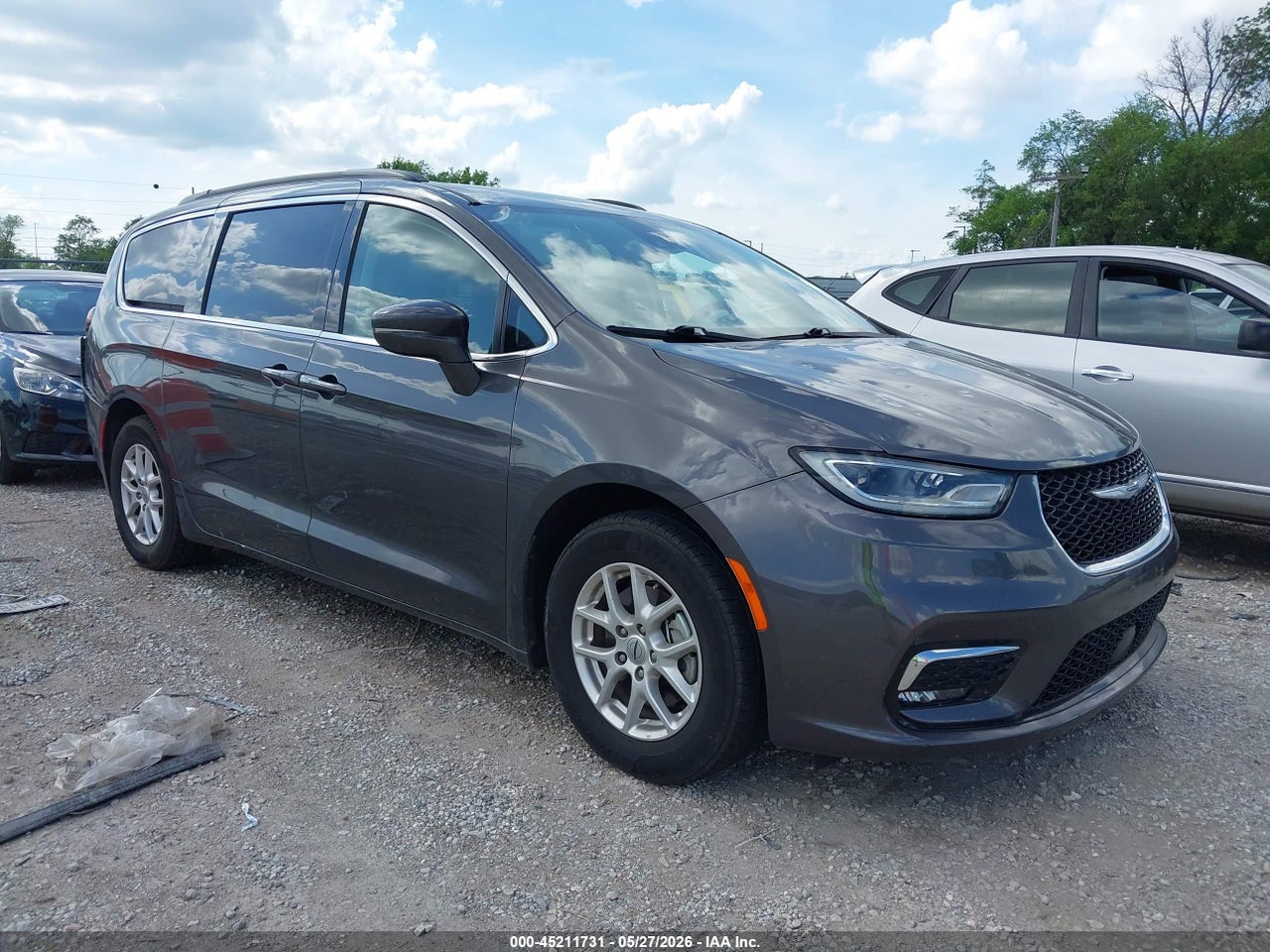 2C4RC1BGXNR****** · 2022 CHRYSLER PACIFICA TOURING L