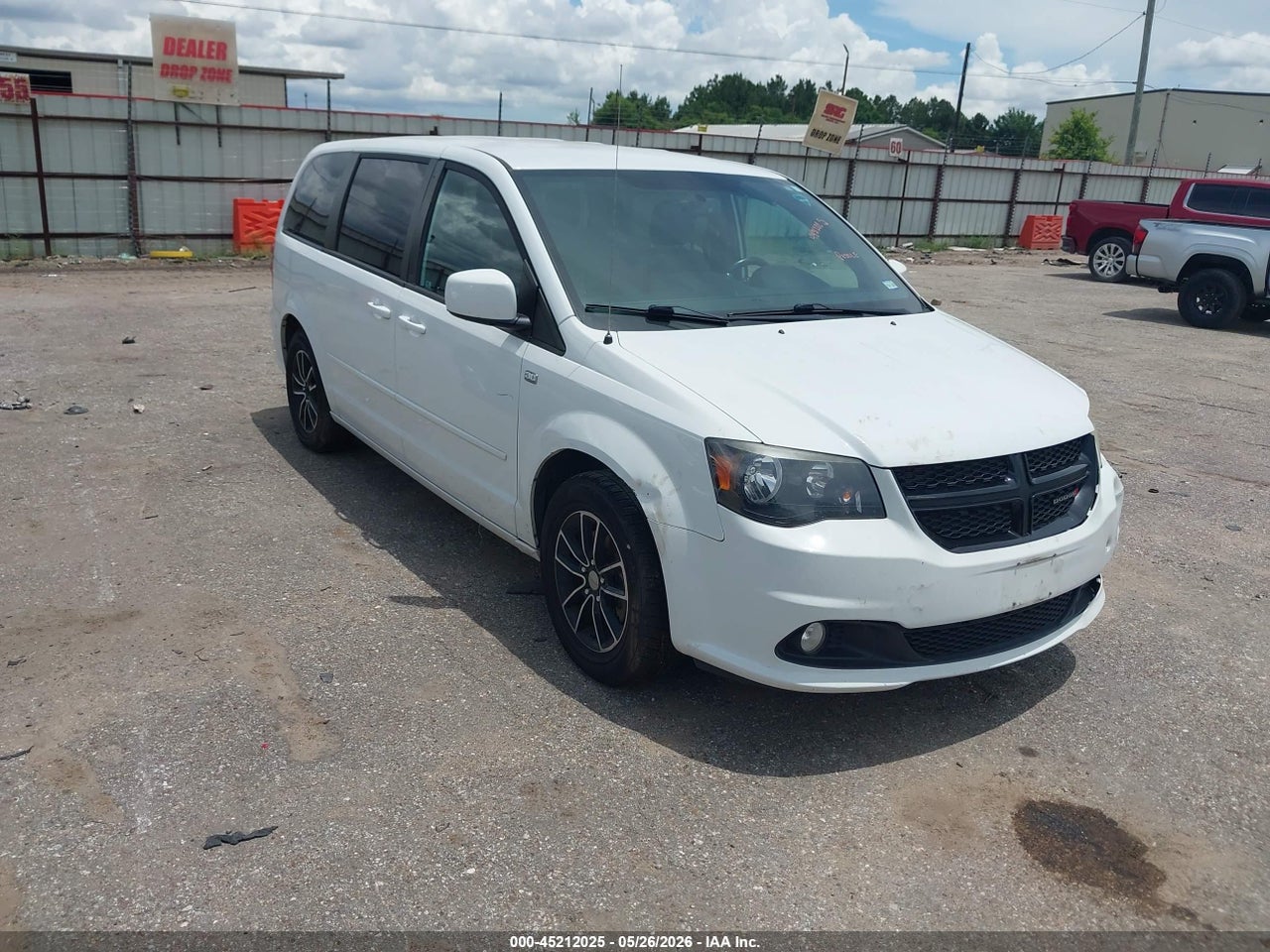 2C4RDGCG8ER****** · 2014 DODGE GRAND CARAVAN SXT 30TH ANNIVERSARY