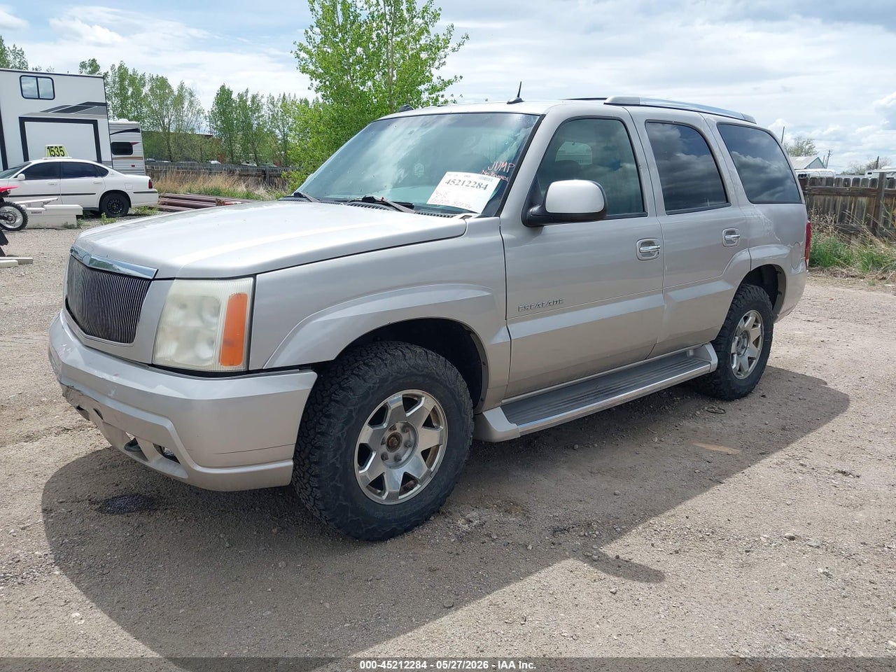 2005 CADILLAC ESCALADE STANDARD · 2/11