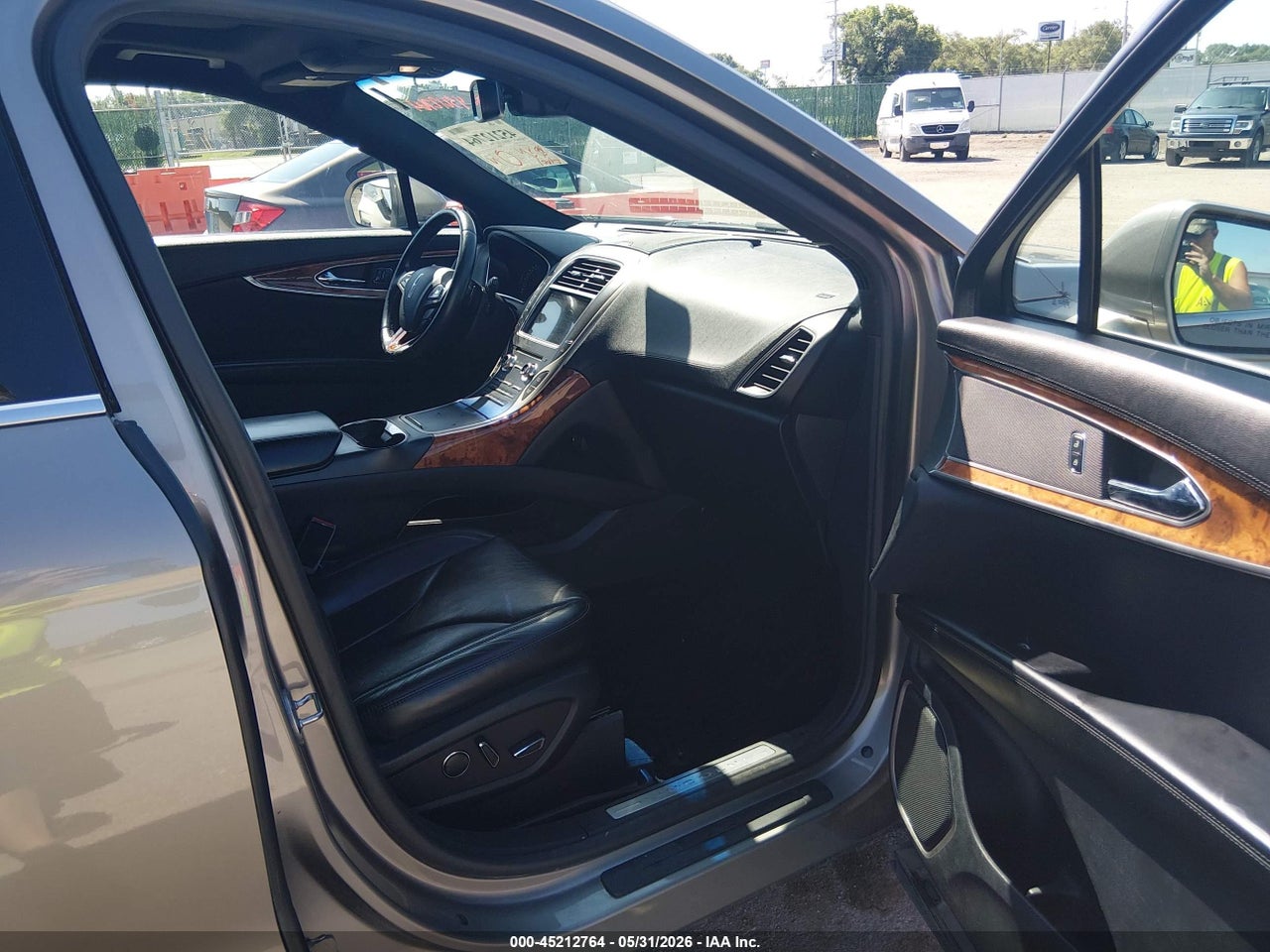 2016 LINCOLN MKX RESERVE · 5/11