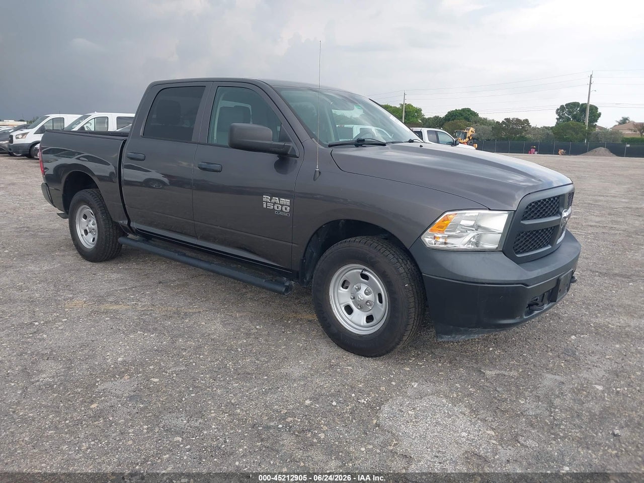 1C6RR7KG2KS****** · 2019 RAM 1500 CLASSIC TRADESMAN  4X4 5'7 BOX