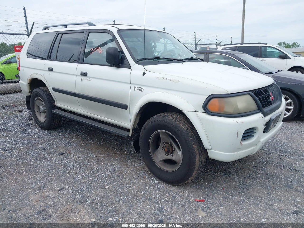 JA4MT21H31P****** · 2001 MITSUBISHI MONTERO SPORT ES/LS