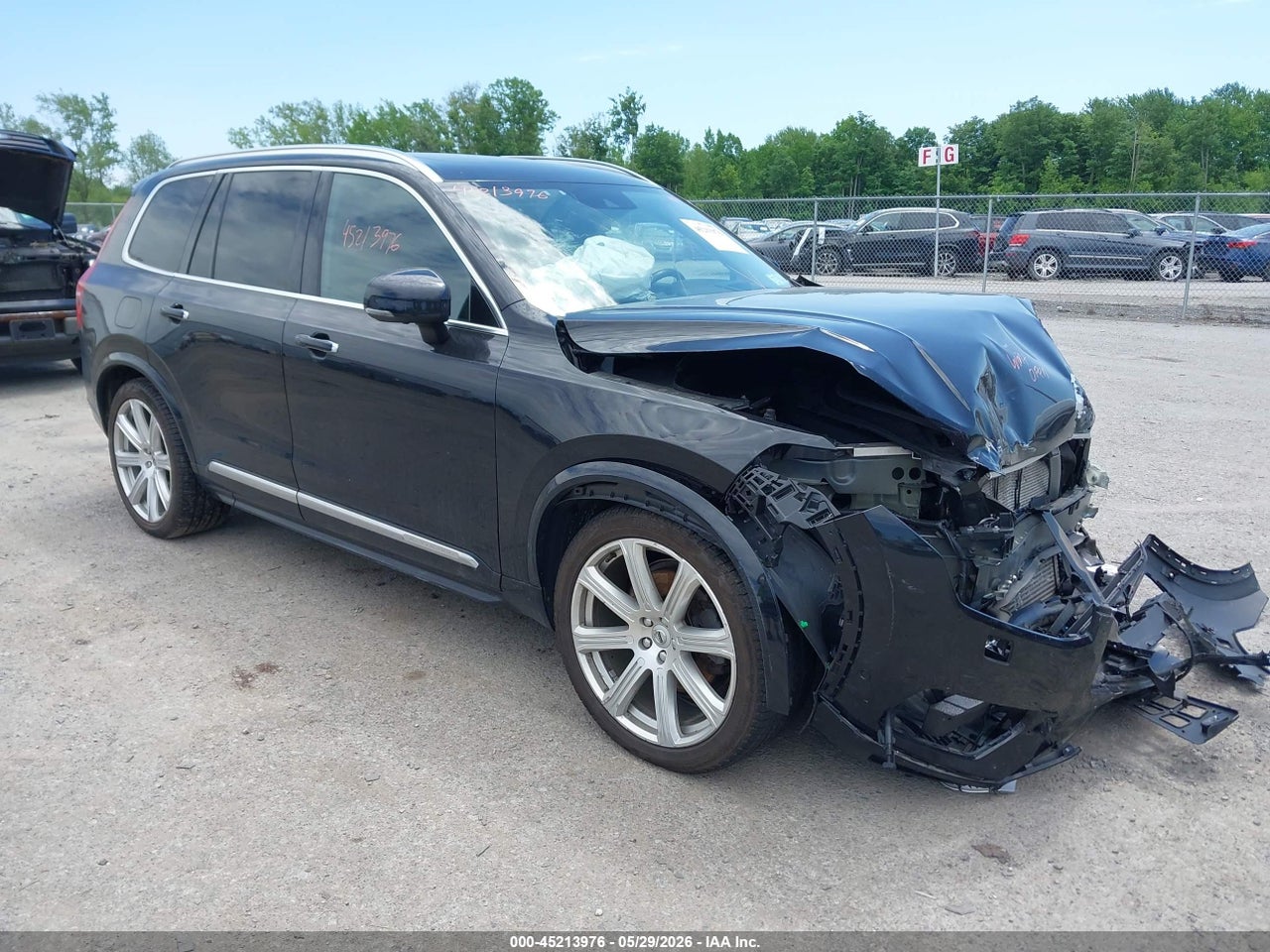YV4A22PL9J1****** · 2018 VOLVO XC90 T6 INSCRIPTION