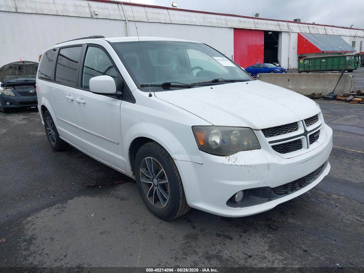 2C4RDGEG8GR****** · 2016 DODGE GRAND CARAVAN R/T