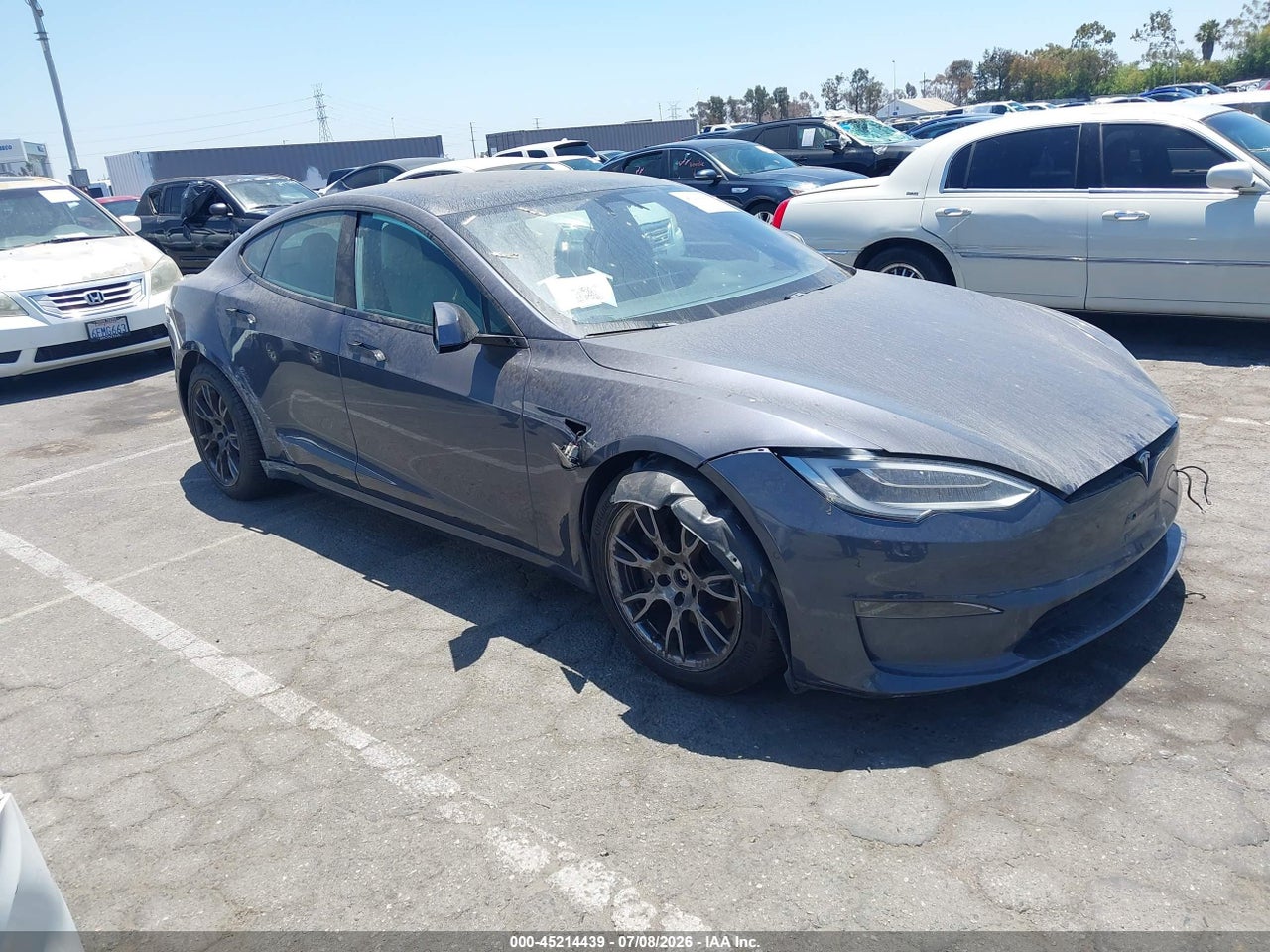 5YJSA1E66MF****** · 2021 TESLA MODEL S PLAID TRI MOTOR ALL-WHEEL DRIVE