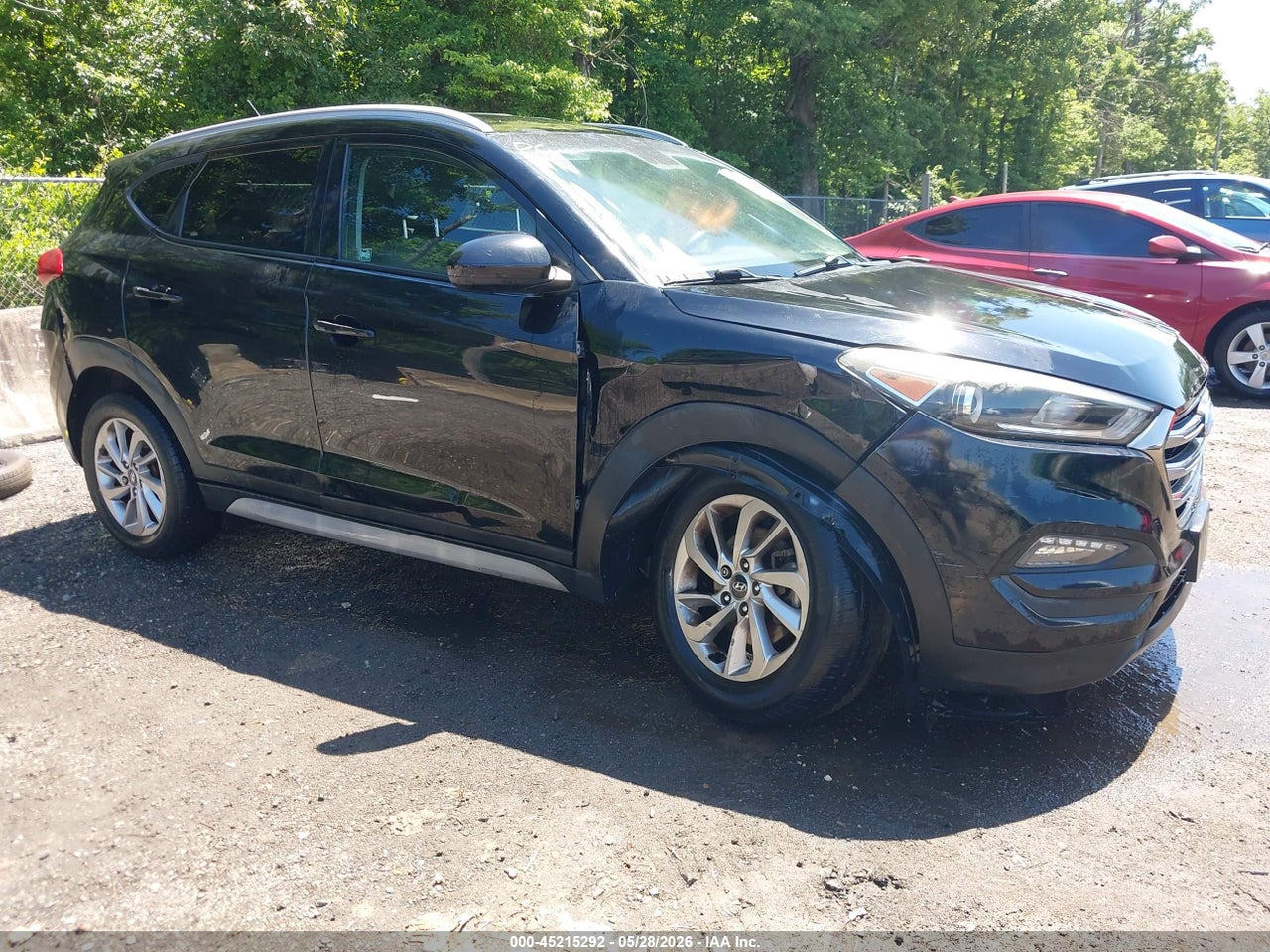 KM8J33A40HU****** · 2017 HYUNDAI TUCSON SE