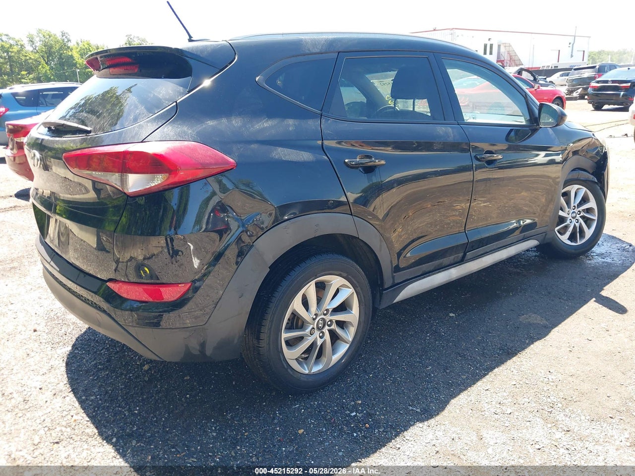 2017 HYUNDAI TUCSON SE · 4/11