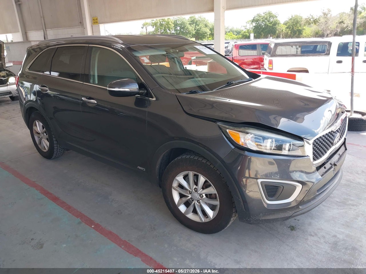 5XYPGDA37JG****** · 2018 KIA SORENTO 2.4L LX