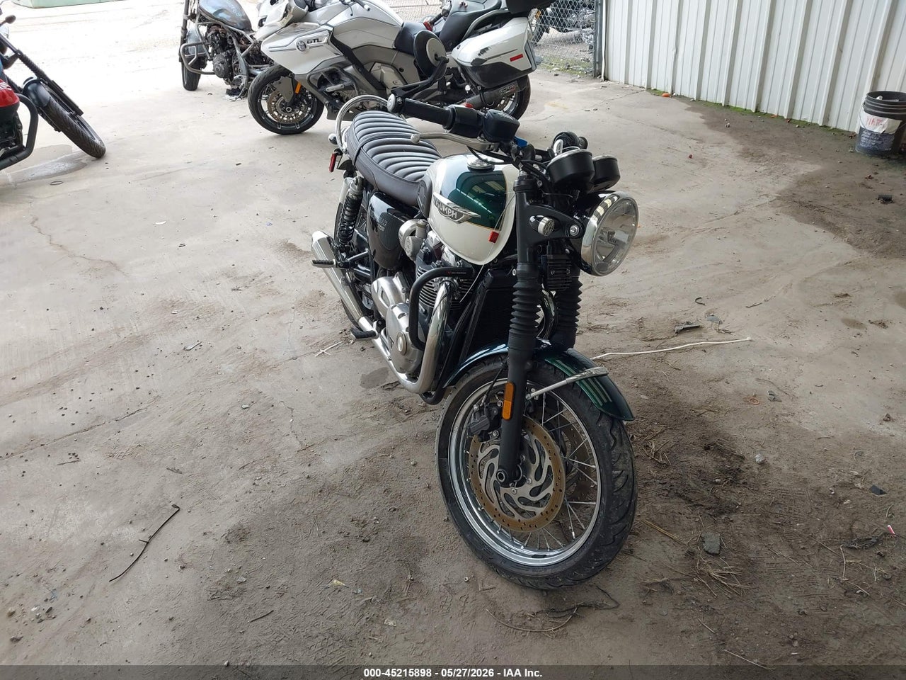 SMTD40HL2JT****** · 2018 TRIUMPH MOTORCYCLE BONNEVILLE T120/BLACK
