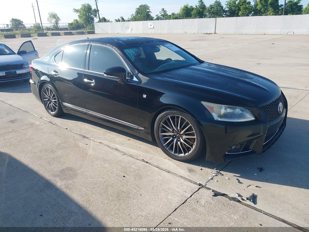 JTHBL5EF9D5****** · 2013 LEXUS LS 460