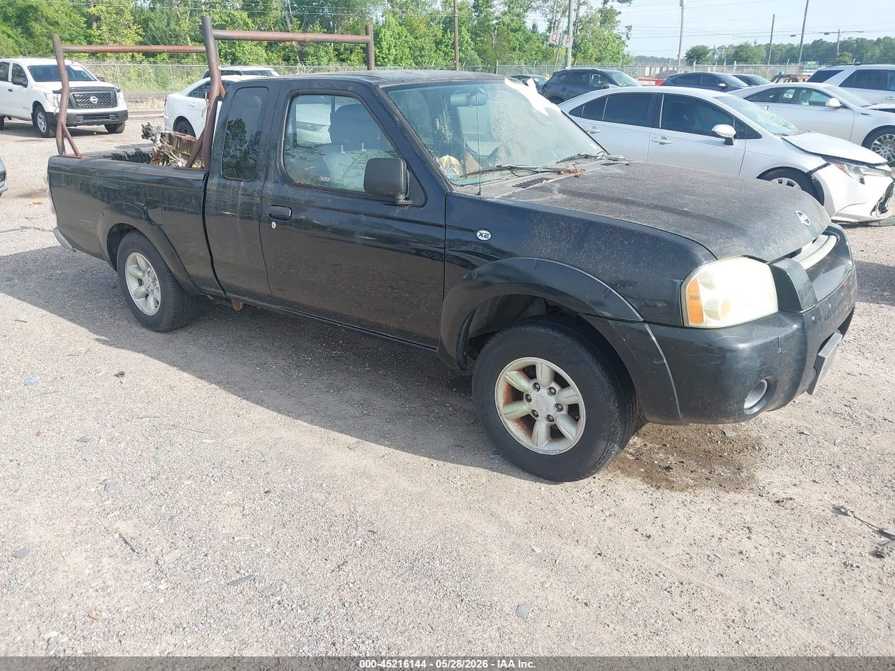 1N6DD26T03C****** · 2003 NISSAN FRONTIER XE