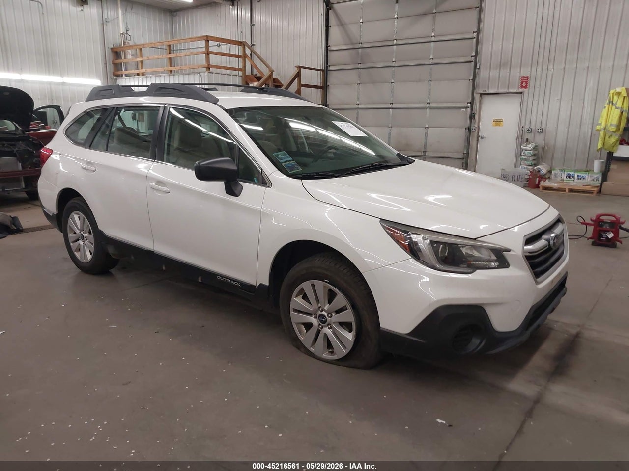 4S4BSAACXJ3****** · 2018 SUBARU OUTBACK 2.5I