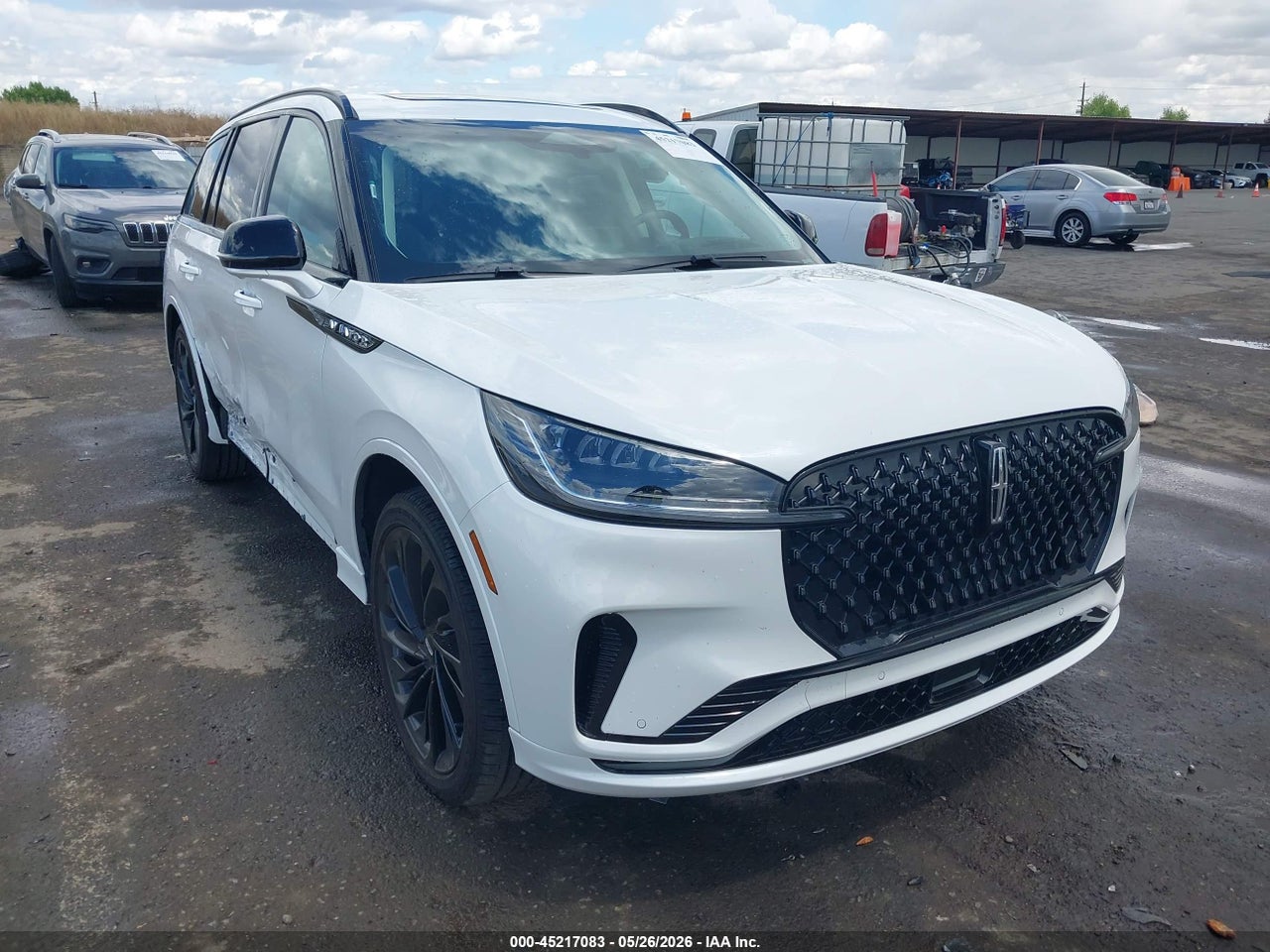 5LM5J7XC0SG****** · 2025 LINCOLN AVIATOR RESERVE
