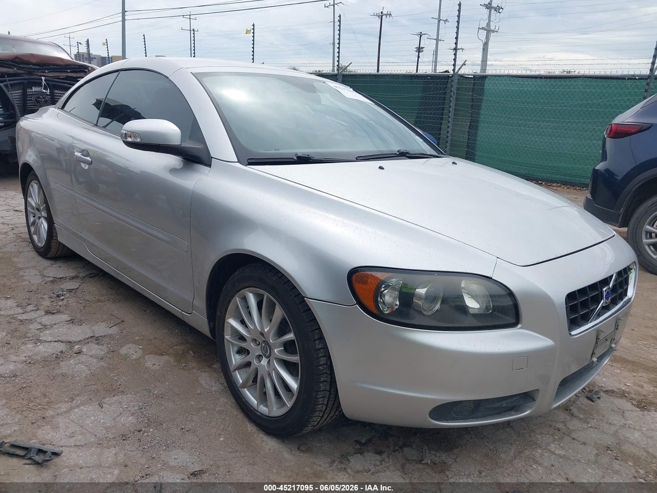 YV1MC67248J****** · 2008 VOLVO C70 T5