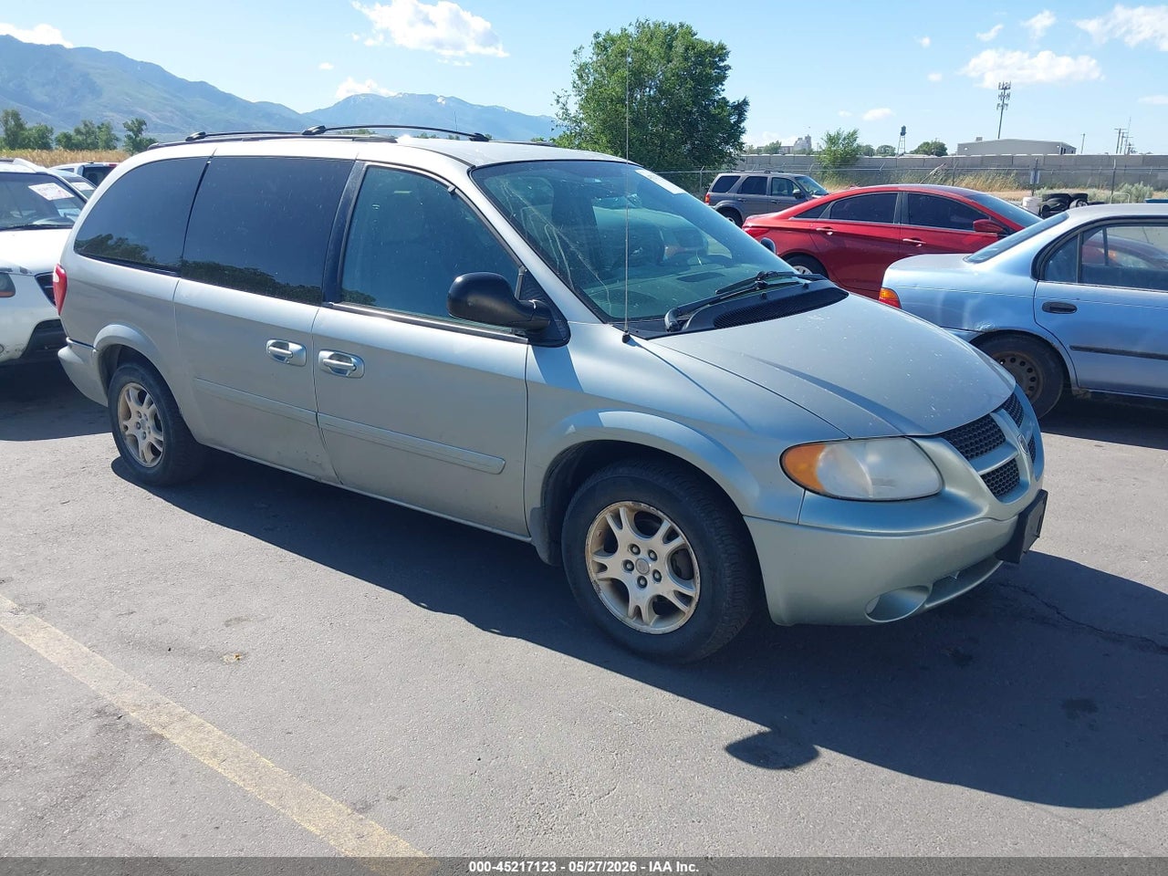 2D4GP44L24R****** · 2004 DODGE GRAND CARAVAN SXT