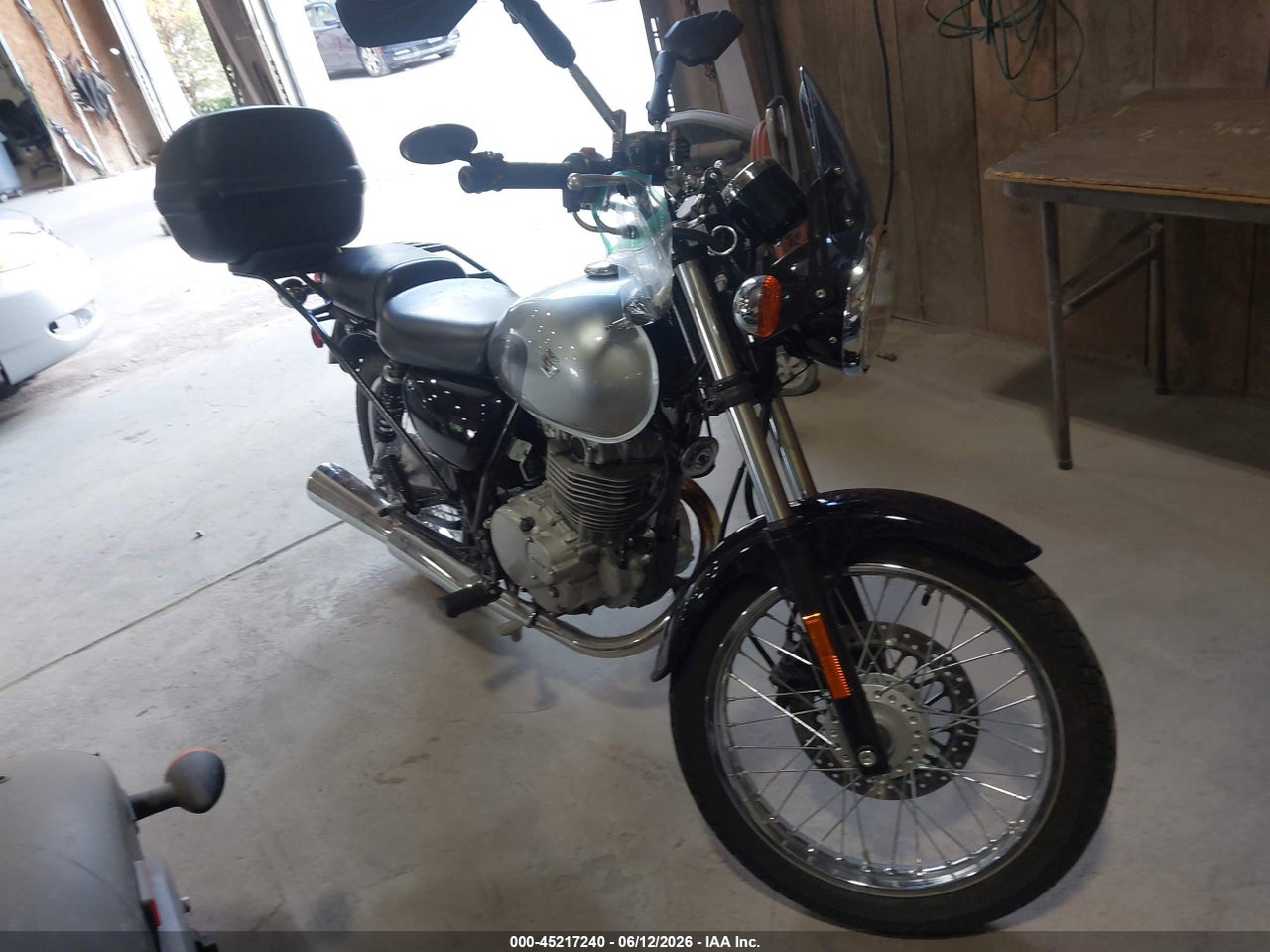 JS1NJ4CA2F2****** · 2015 SUZUKI TU250 X