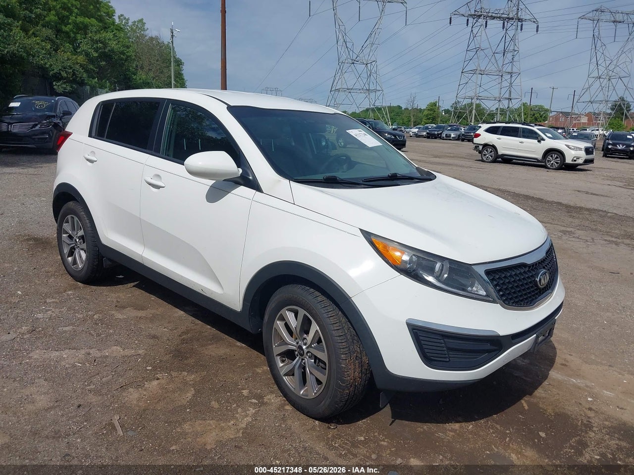 KNDPB3AC3F7****** · 2015 KIA SPORTAGE LX