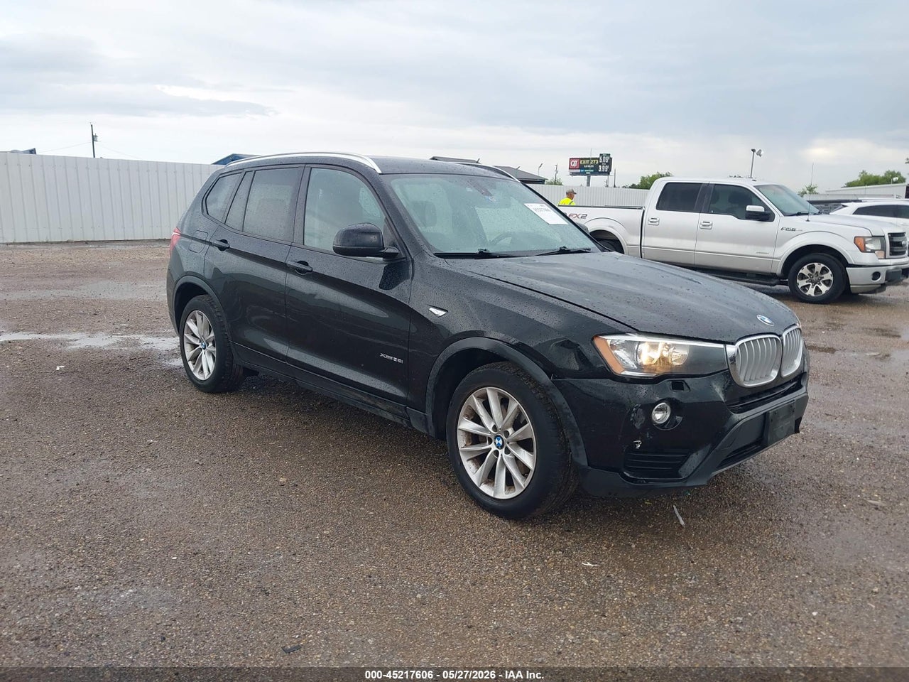 5UXWX9C59H0****** · 2017 BMW X3 XDRIVE28I
