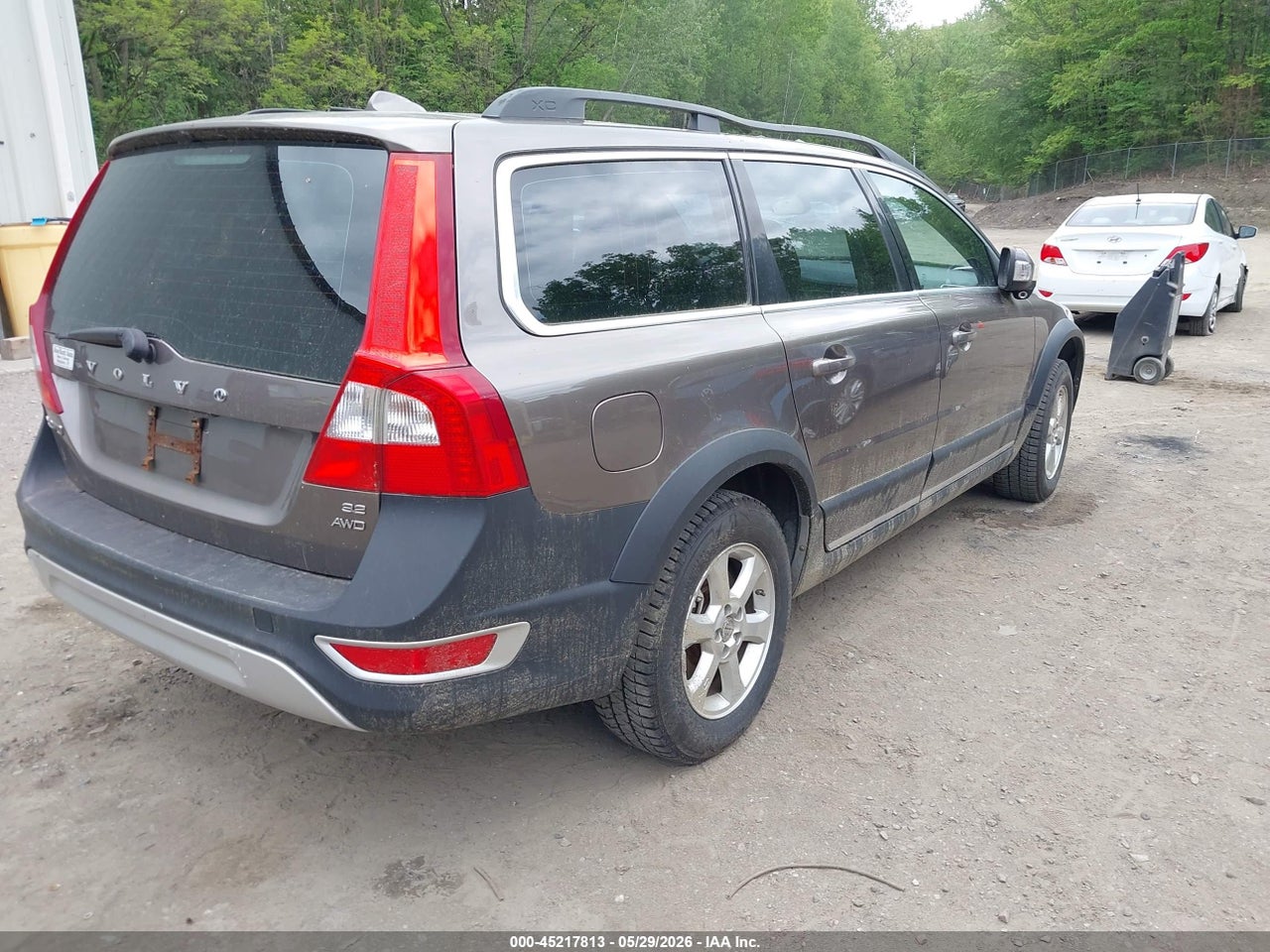 2010 VOLVO XC70 3.2 · 4/11