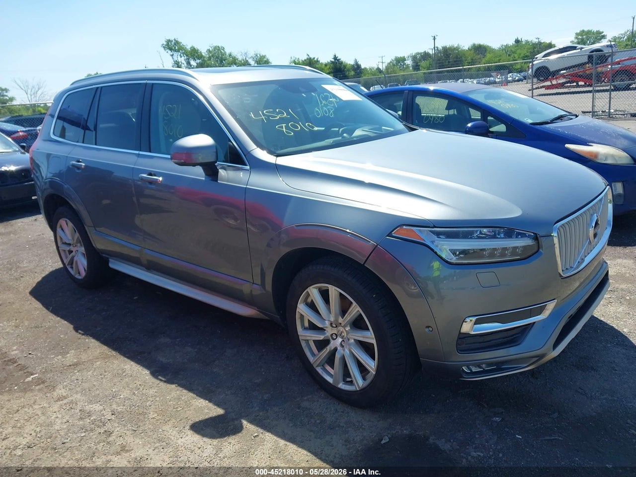 YV4A22PL1G1****** · 2016 VOLVO XC90 T6 INSCRIPTION