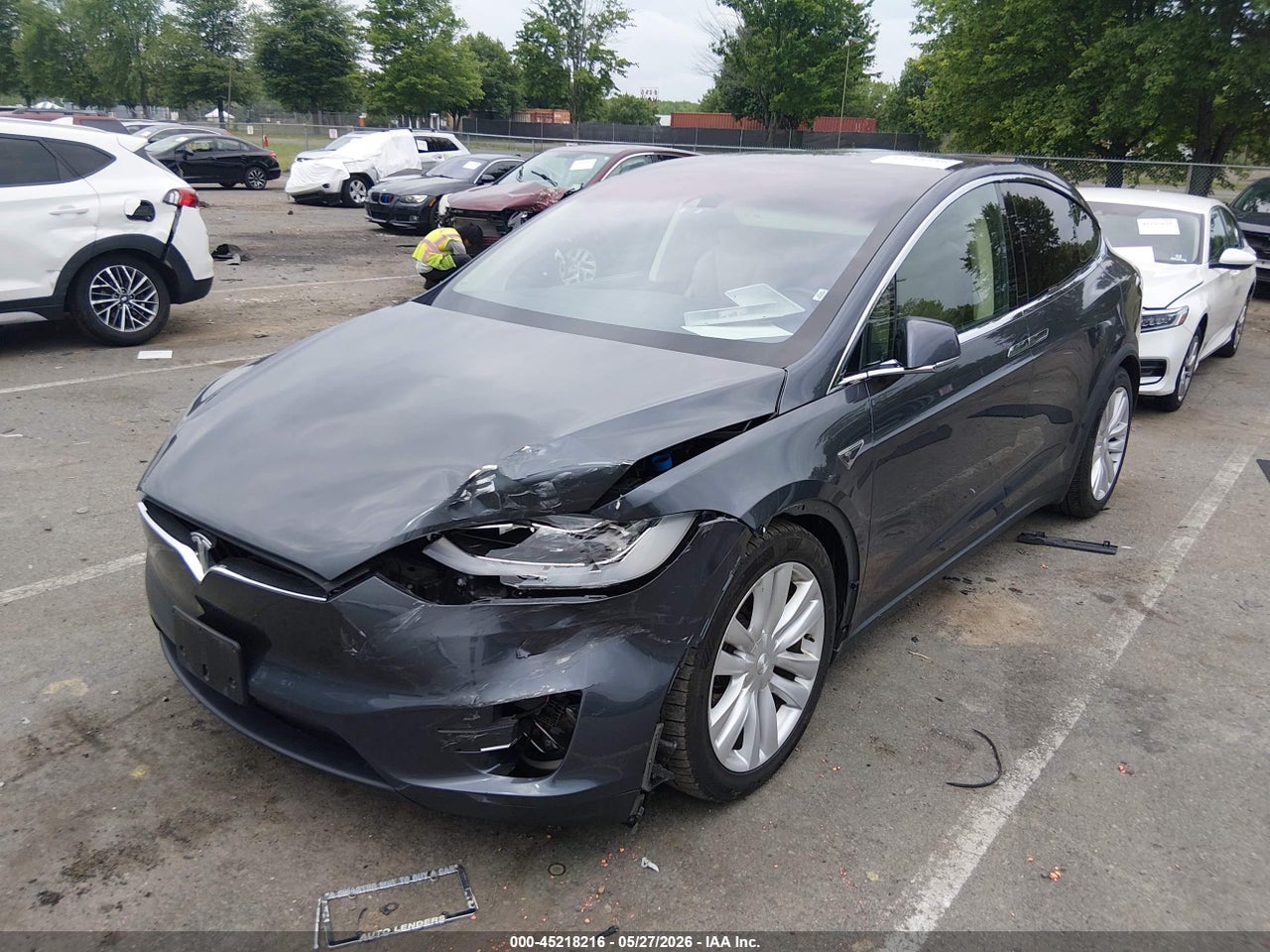 2016 TESLA MODEL X 75D/P100D/P90D · 2/9