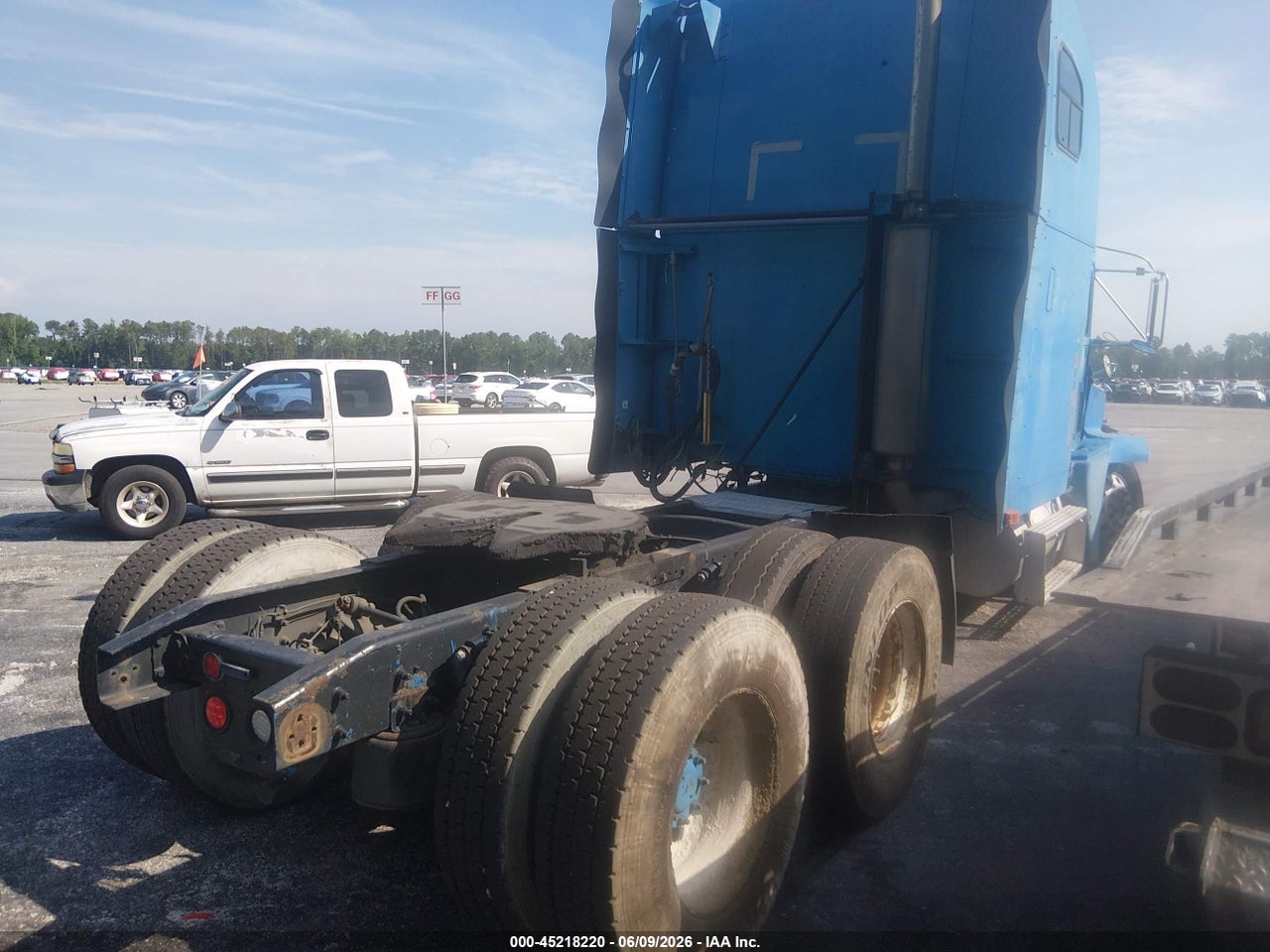 1997 FREIGHTLINER CONVENTIONAL FLD120 · 4/4