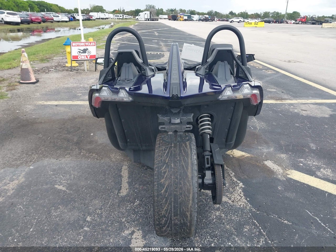 2024 POLARIS SLINGSHOT · 6/11