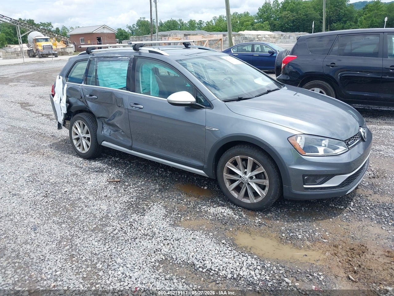 3VWM17AU3HM****** · 2017 VOLKSWAGEN GOLF ALLTRACK TSI S/TSI SE