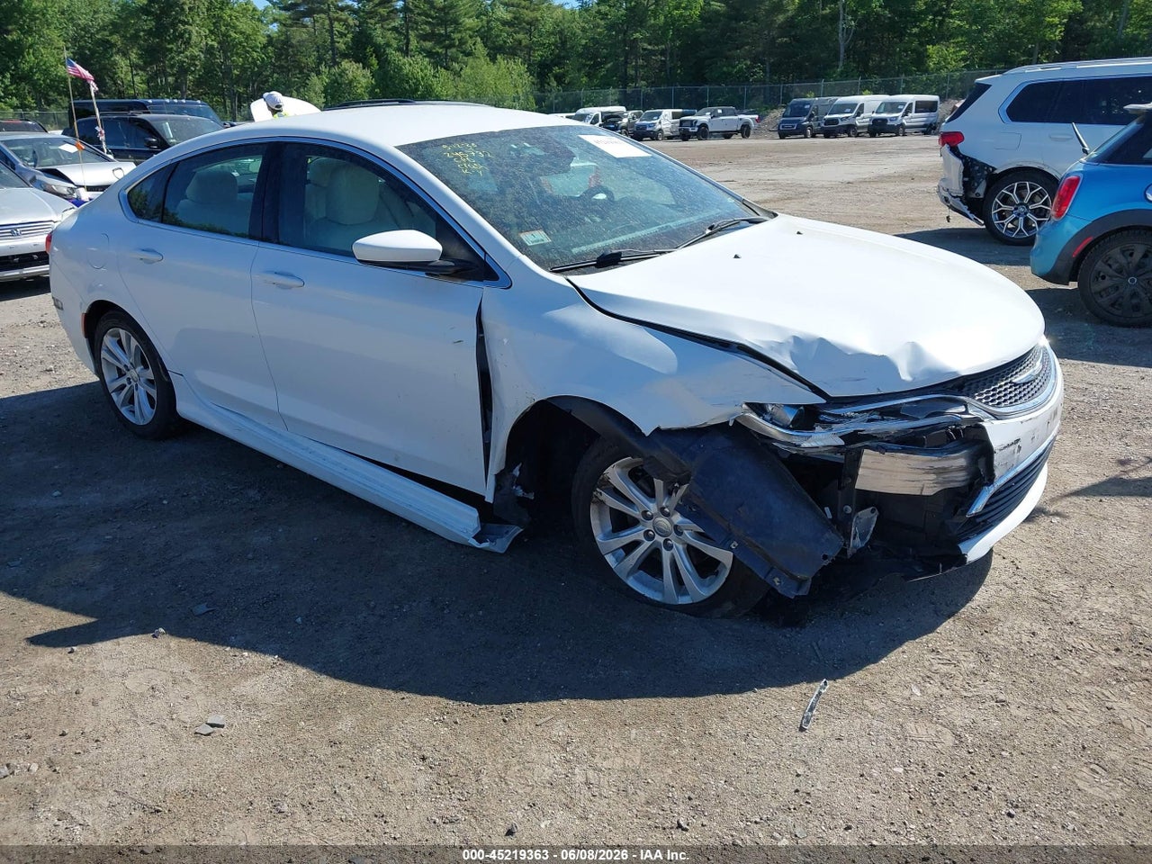 1C3CCCAB3HN****** · 2017 CHRYSLER 200 LIMITED PLATINUM