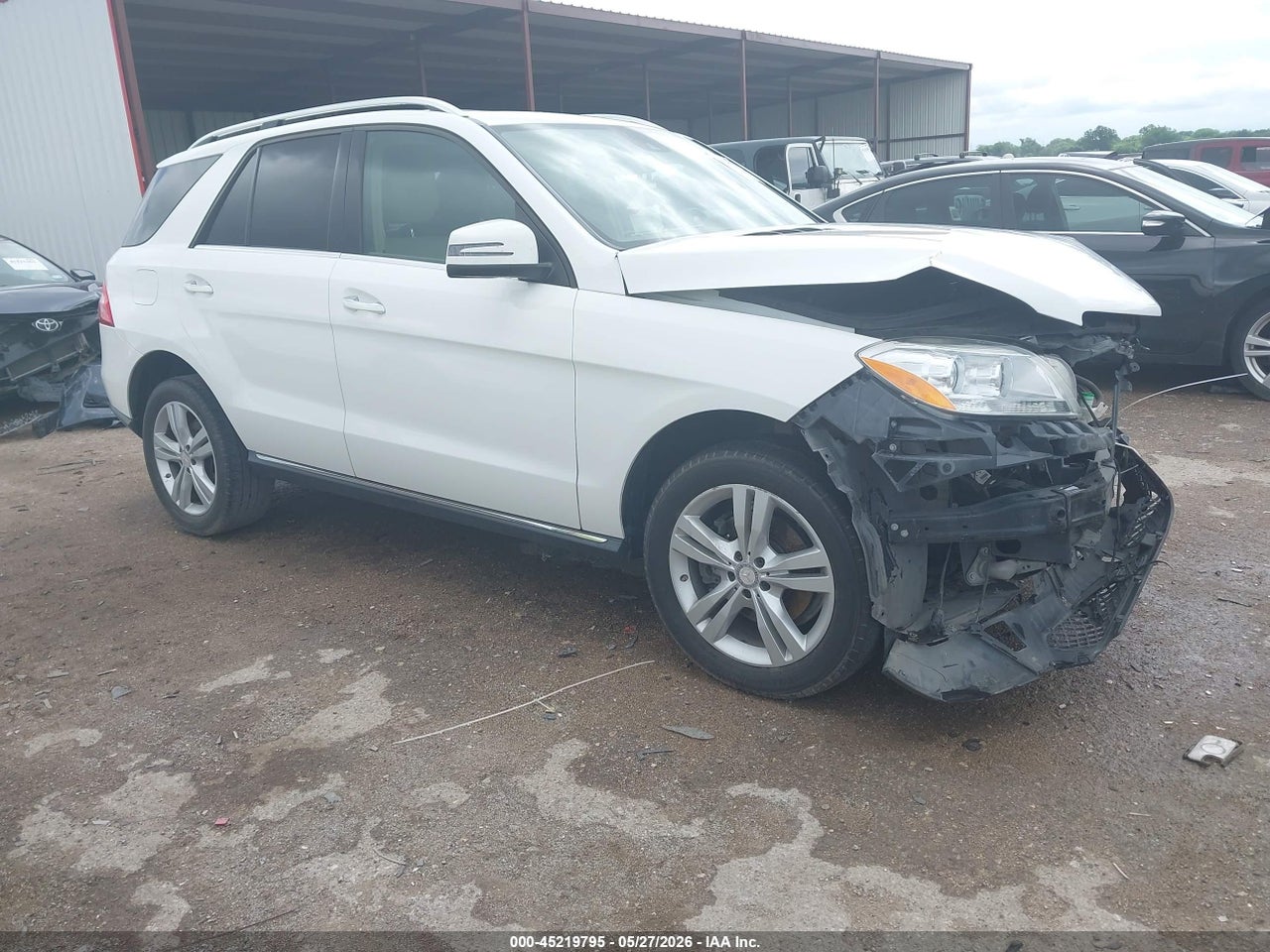 4JGDA5JB9FA****** · 2015 MERCEDES-BENZ ML 350