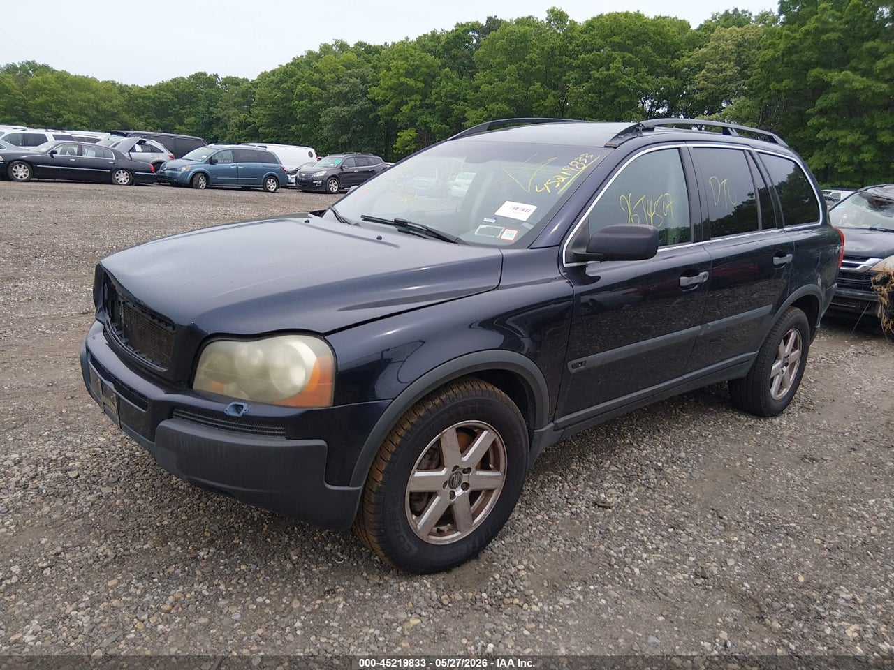 2005 VOLVO XC90 2.5T AWD · 2/10