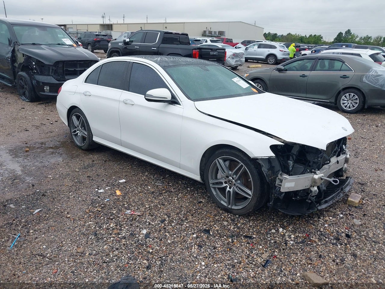 WDDZF4JB0HA****** · 2017 MERCEDES-BENZ E 300