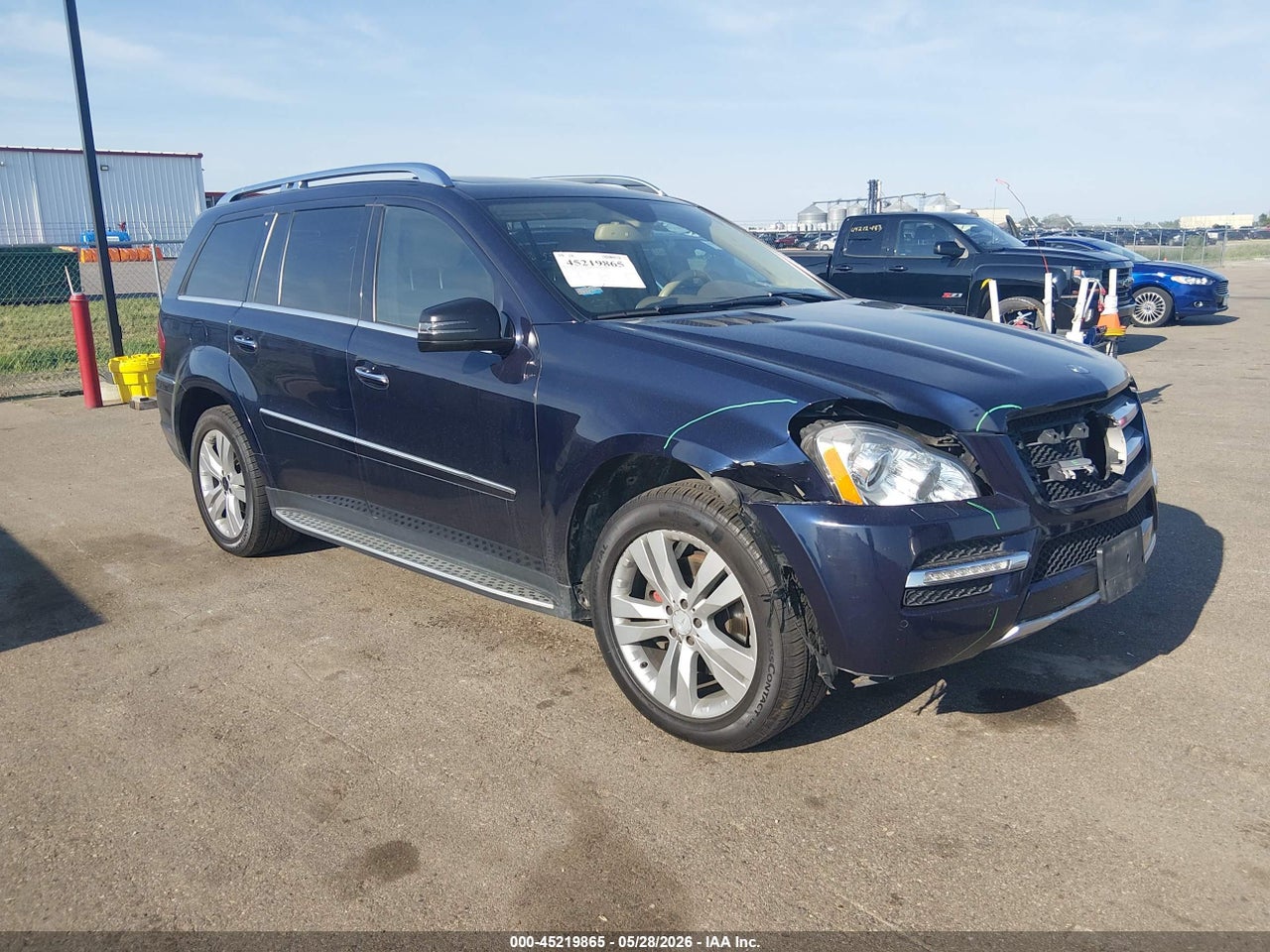 4JGBF7BE8CA****** · 2012 MERCEDES-BENZ GL 450 4MATIC