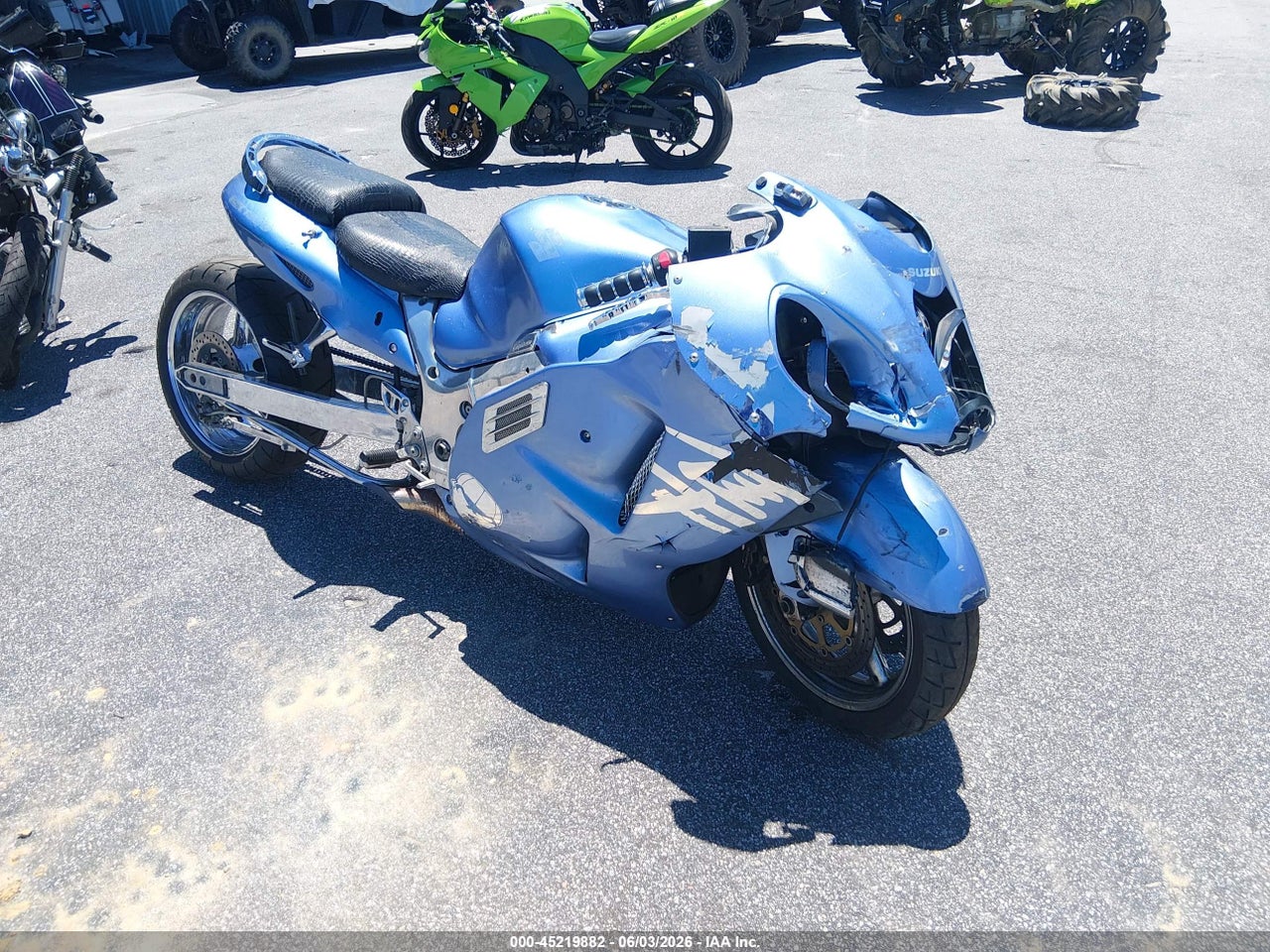 JS1GW71A6Y2****** · 2000 SUZUKI GSX1300 R