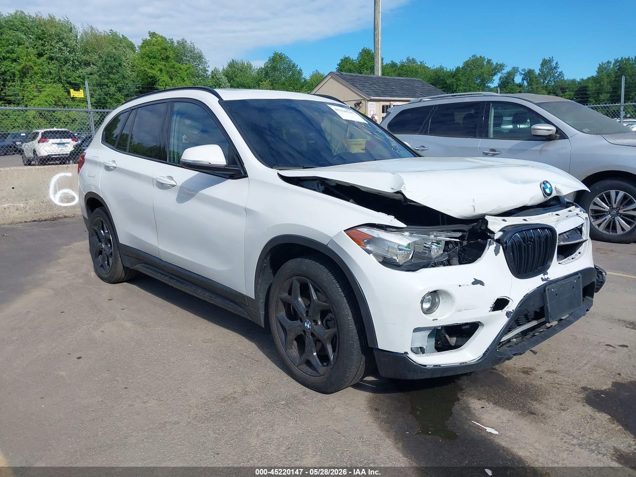 WBXHT3C33J5****** · 2018 BMW X1 XDRIVE28I