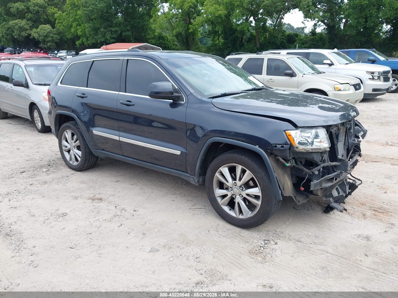1C4RJEAG2DC****** · 2013 JEEP GRAND CHEROKEE LAREDO
