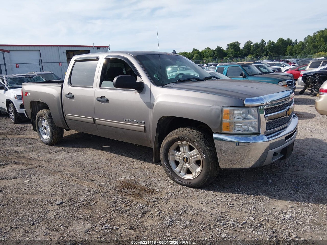 3GCPKSE75DG****** · 2013 CHEVROLET SILVERADO 1500 LT