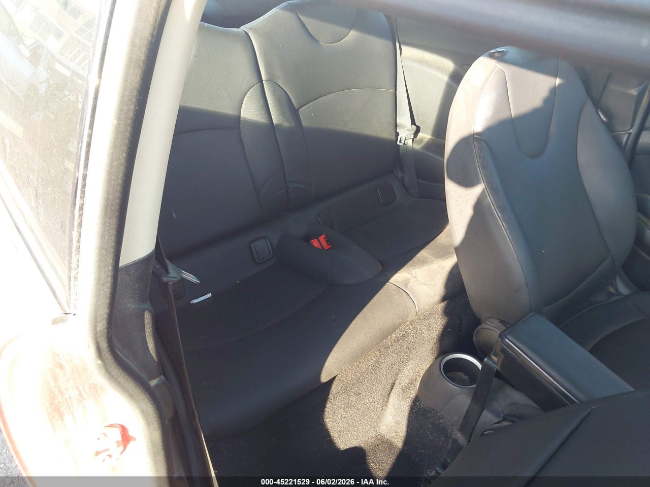 WMWSU3C55DT****** · 2013 MINI HARDTOP COOPER · 8/11