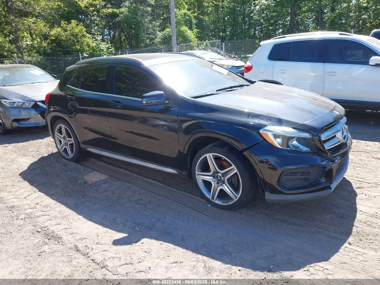 WDCTG4EB4FJ****** · 2015 MERCEDES-BENZ GLA 250