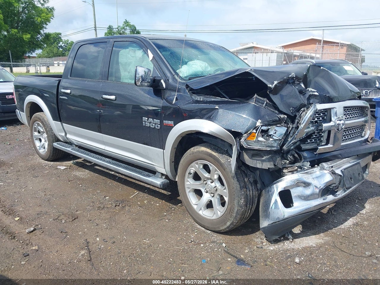 1C6RR6NTXFS****** · 2015 RAM 1500 LARAMIE