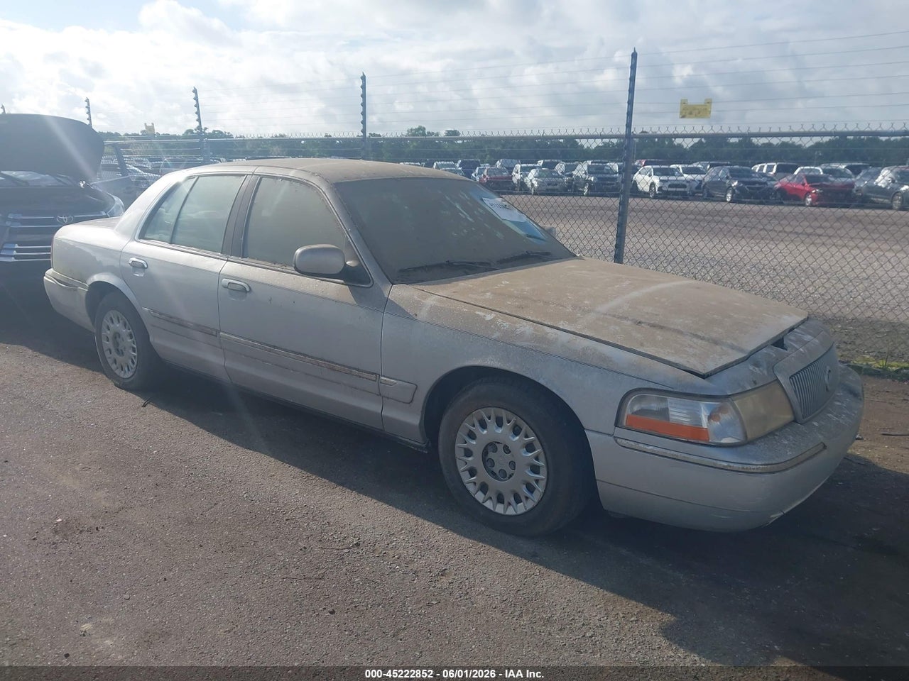 2MEFM74W33X****** · 2003 MERCURY GRAND MARQUIS GS