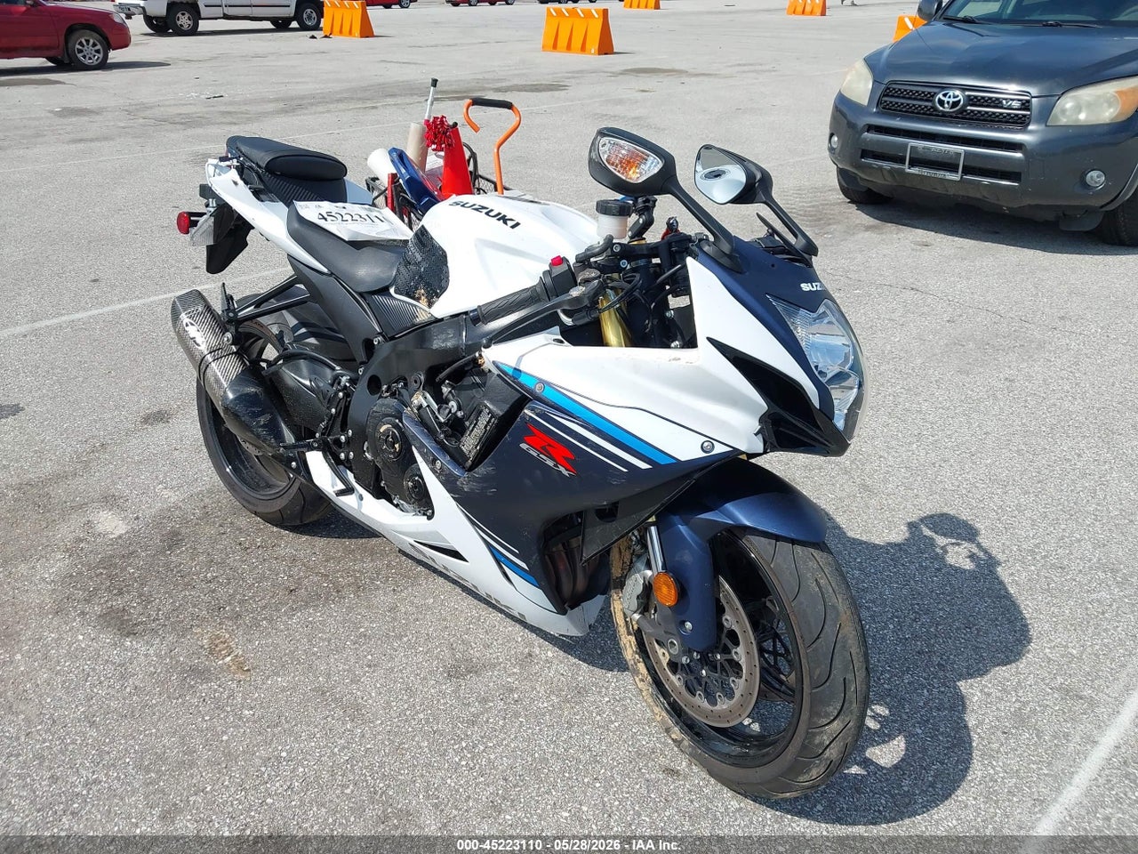 JS1GR7MA8P7****** · 2023 SUZUKI GSX-R750