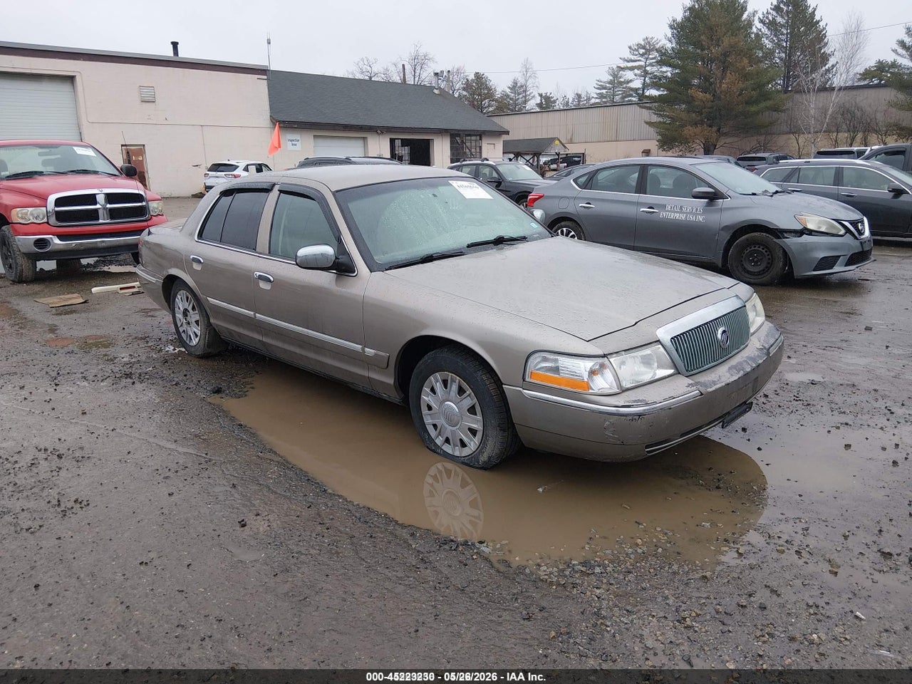 2MEFM74W05X****** · 2005 MERCURY GRAND MARQUIS GS